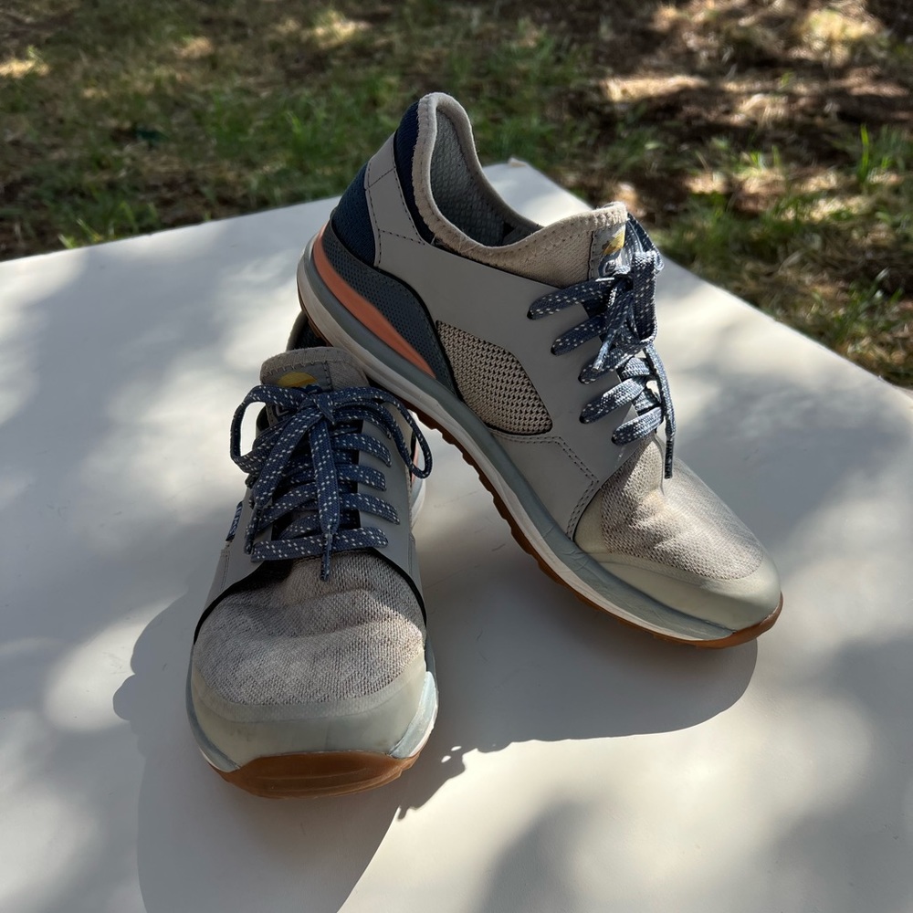 Women’s Lems Lunar Mesa Size 9